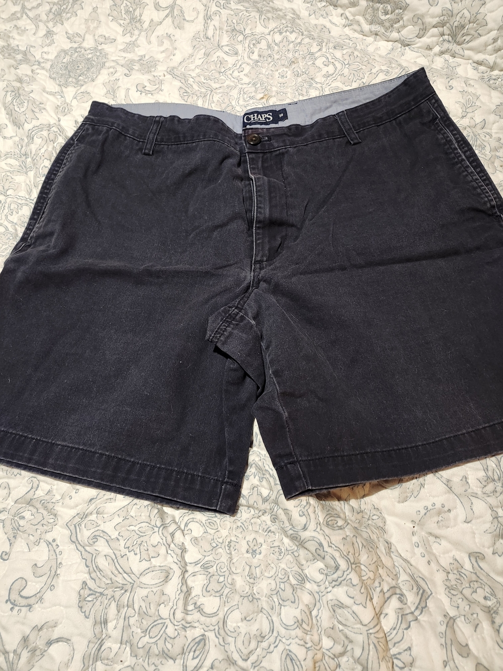 Chaps Men's Flat Front Shorts in Charcoal